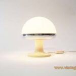 picture of a vintage mushroom lamp for post.