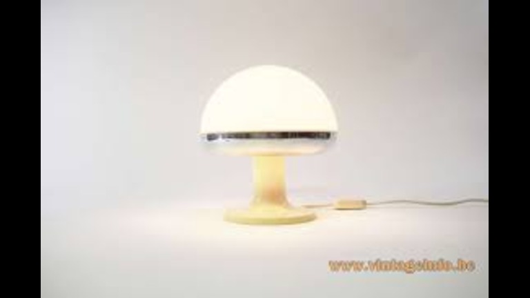 picture of a vintage mushroom lamp for post.